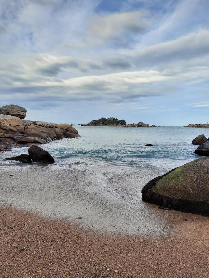Appartement Plage De Trestraou 45M2 Perros-Guirec Kültér fotó